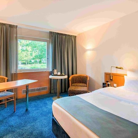 Best Western Plus Hotel Fellbach-Stuttgart Dış mekan fotoğraf